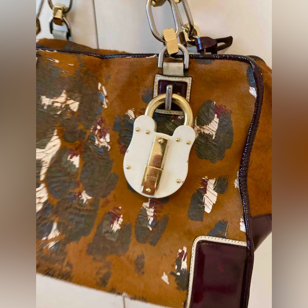 LOEWE AMAZONA PONY-STYLE CALFSKIN HANDBAG. 15” x 10” SOLD OUT RETAIL $3200 - Picture 5 of 17